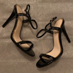 Black heel (new)